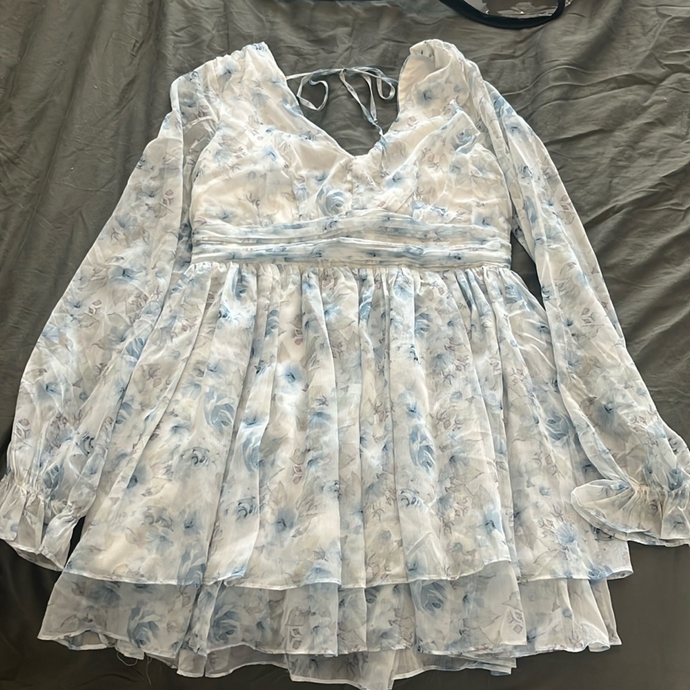 Miami for Francesca’s long sleeve mini something blue floral dress Size L